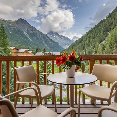 Swisspeak Resorts Zinal Exteriör bild